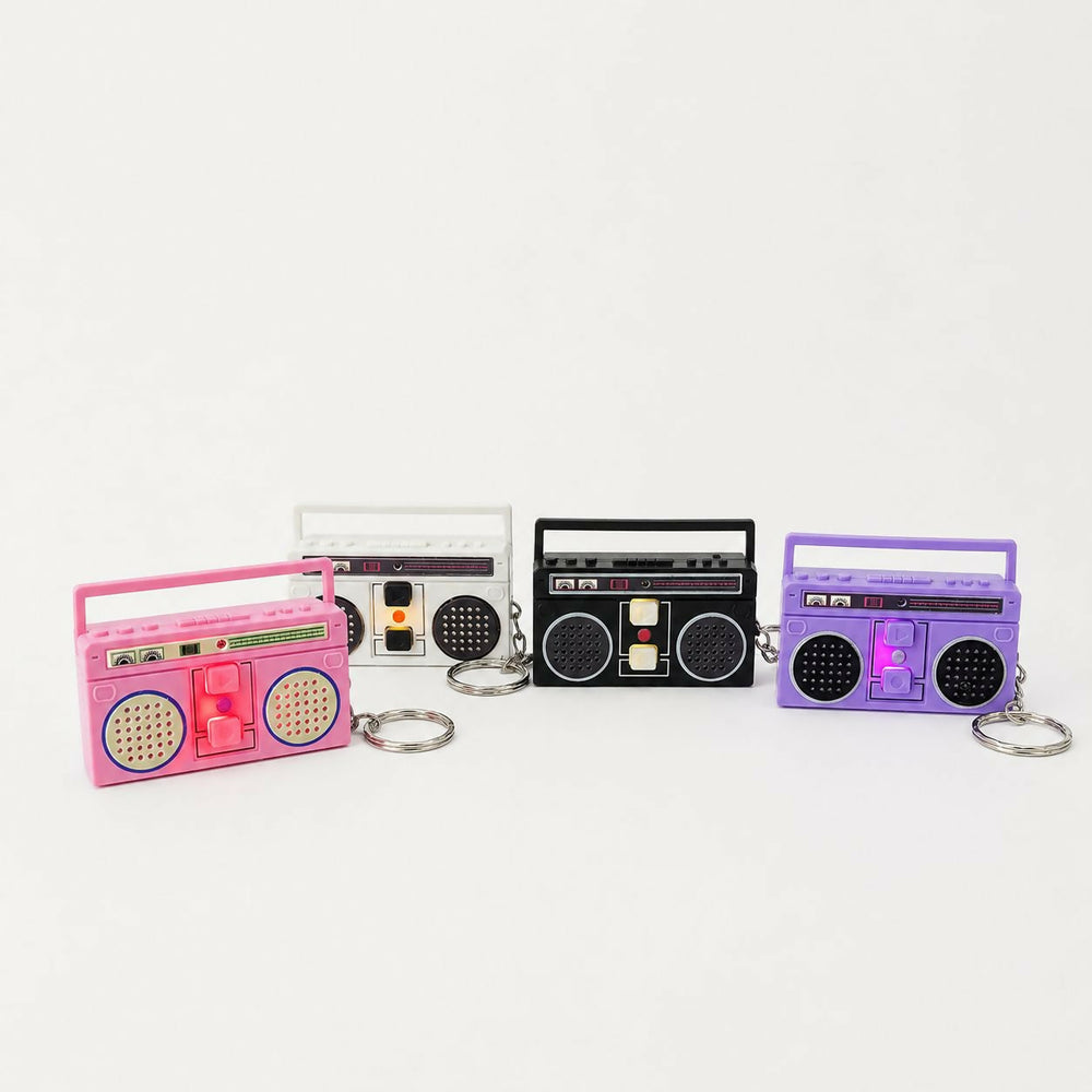 Mini Voice Recorder Keychain – Retro Radio Design, Record & Playback