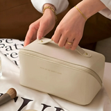 BeautyGuard Waterproof Cosmetic Bag - Stylish & Durable Makeup Organizer for Travel & Daily Use