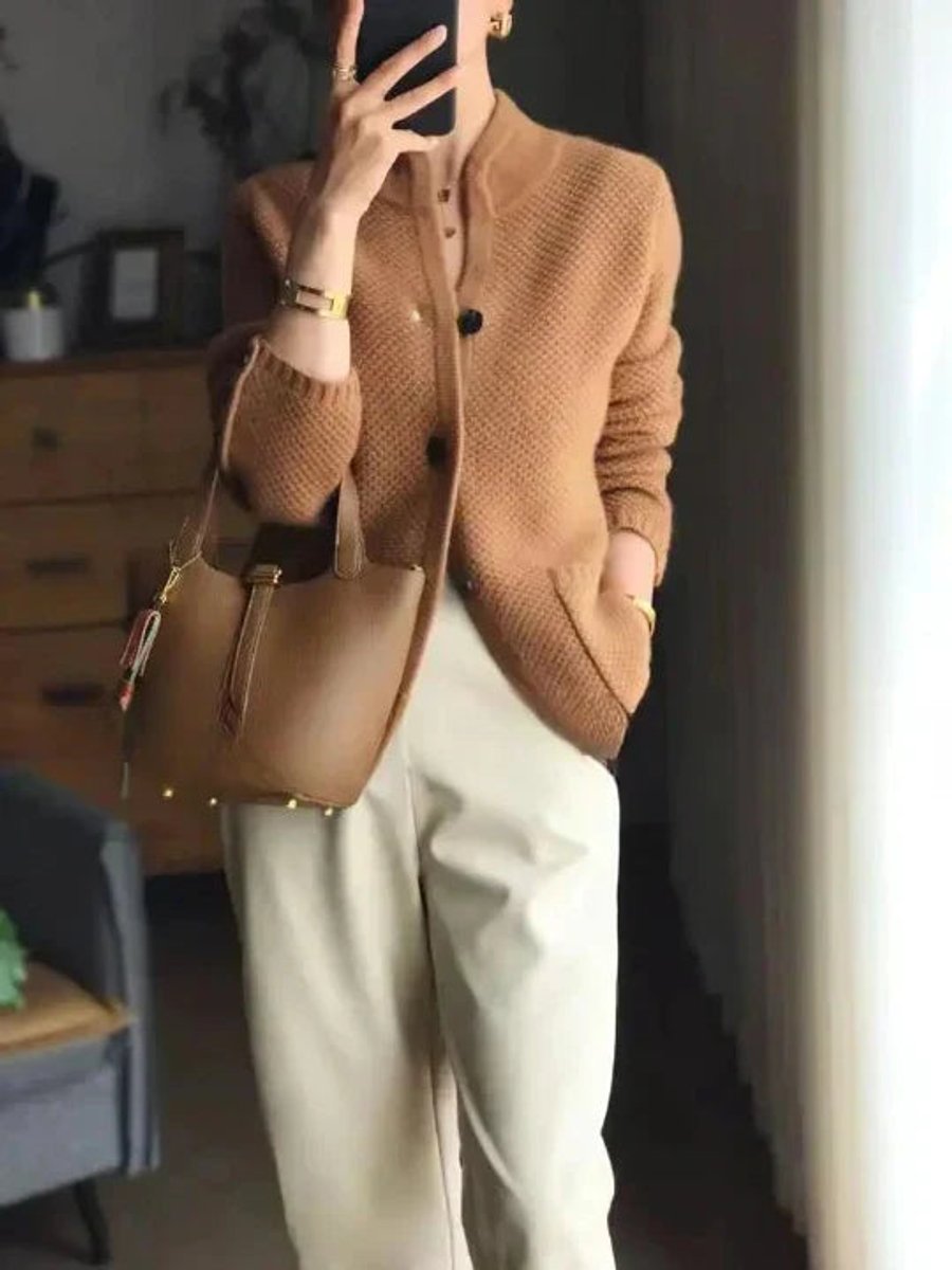 Penelope | Women's Cashmere Wool Button-Front Knit Cardigan