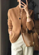 Women's Button-Front Knit Cardigan with Cozy Patch Pockets - Stylish & Comfortable Layering Piece