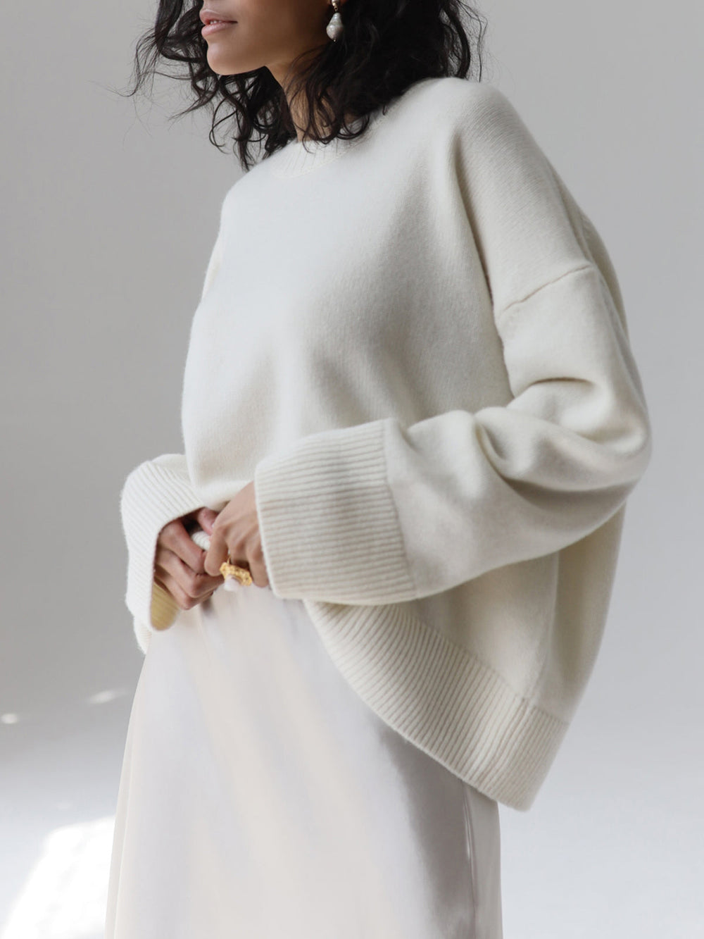 Cozy Women's Knit Pullover Sweater - Crew Neck with Rib Trim - Stylish & Comfortable Knitwear