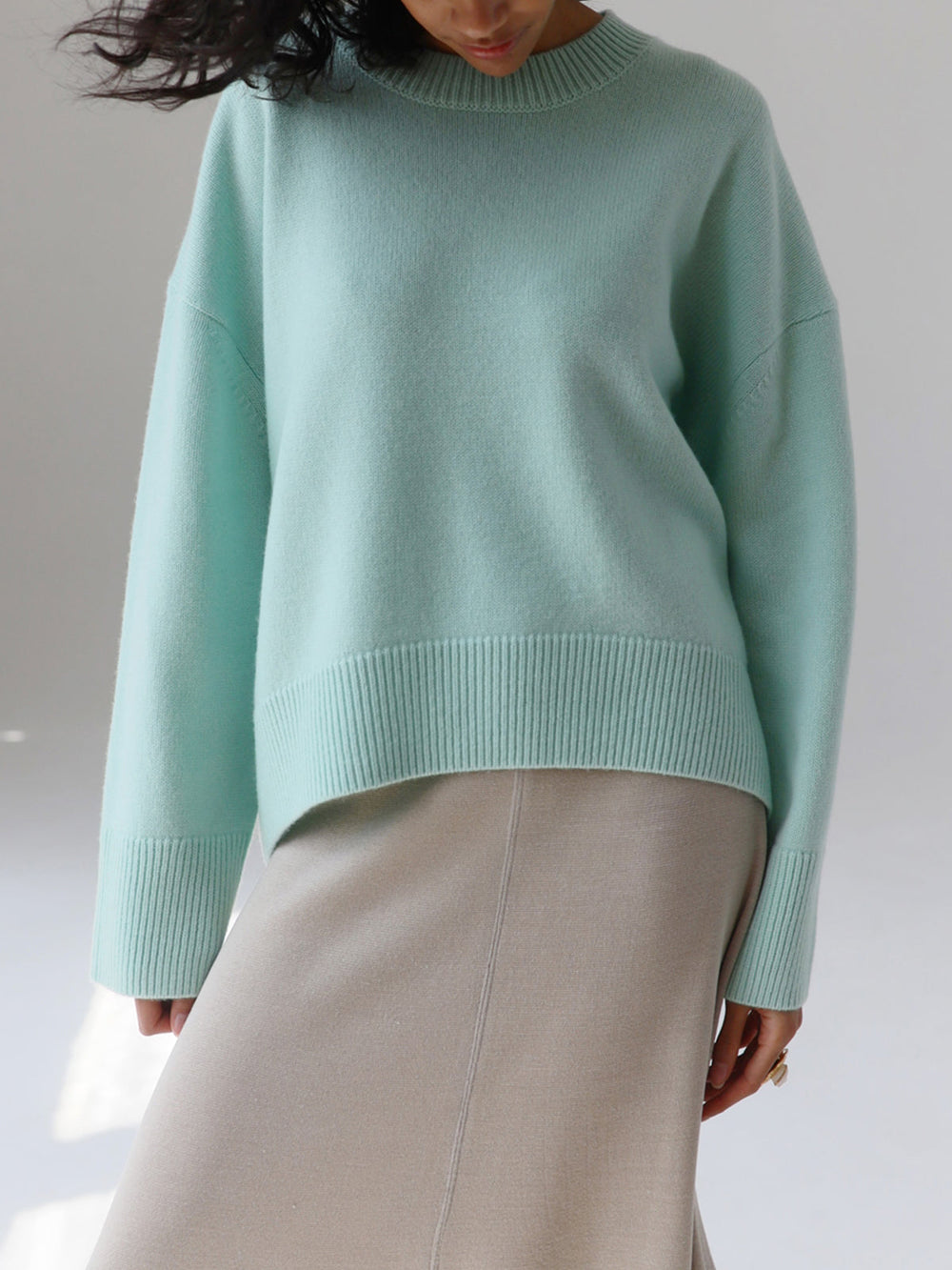 Cozy Women's Knit Pullover Sweater - Crew Neck with Rib Trim - Stylish & Comfortable Knitwear
