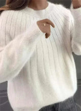 Women's Cozy Knit Pullover Sweater - Crew Neck, Ribbed Hem, Perfect for Fall & Winter Fashion