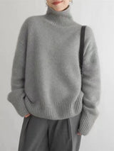 Cozy Women's Turtleneck Knit Pullover Sweater with Ribbed Trim - Perfect for Fall & Winter Fashion