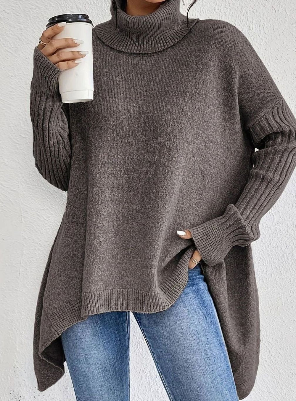 Victoria | Women's Oversized Cashmere Turtleneck Pullover Sweater