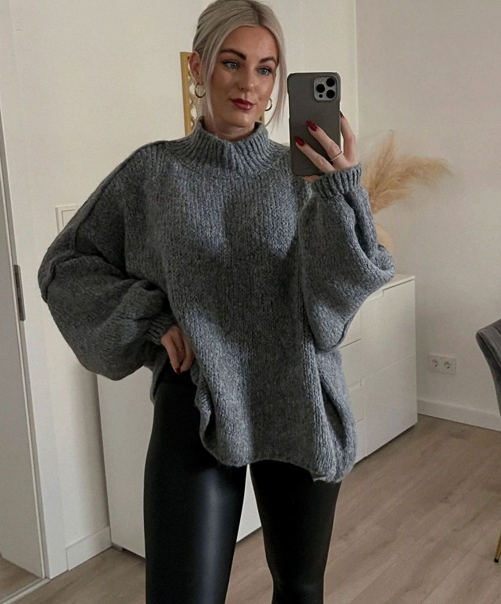 Layla | Women's Oversized Turtleneck Sweater Cozy Long-Sleeve Knit Pullover - 2