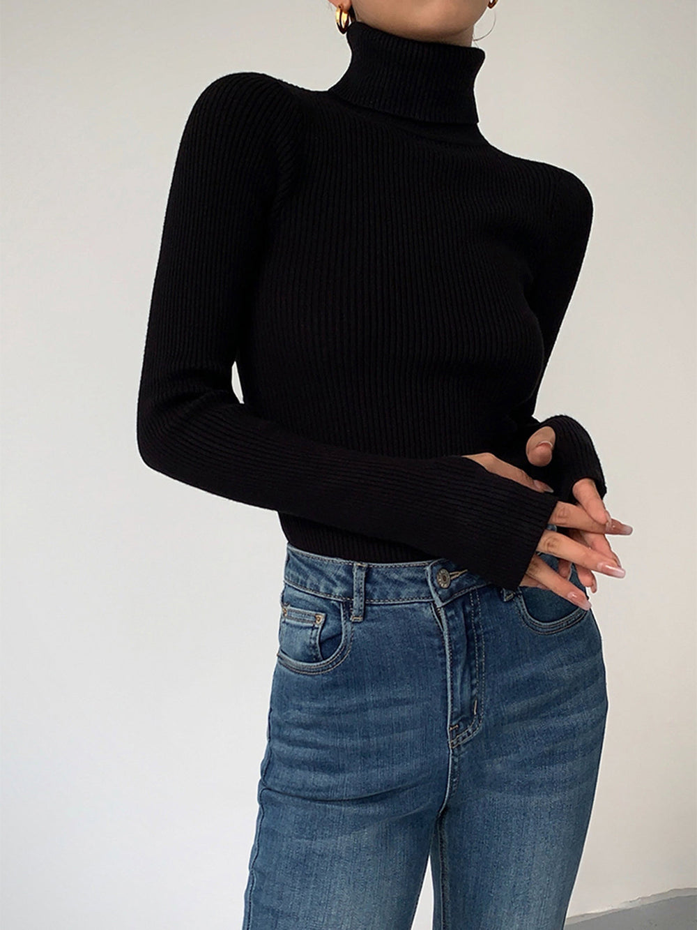 Women's Turtleneck Ribbed Knit Sweater with Thumbhole Cuffs - Cozy & Stylish Pullover