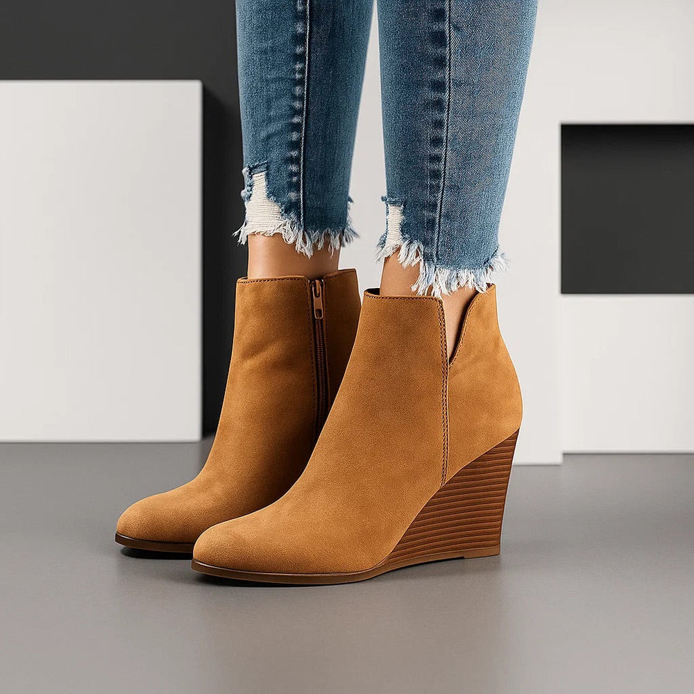 Women's wedge ankle boots, view 2