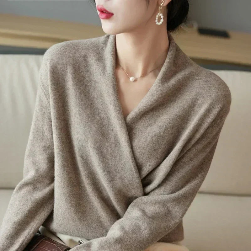 Women's V-Neck Knit Wrap Sweater with Ribbed Hem - Cozy & Stylish Knitwear