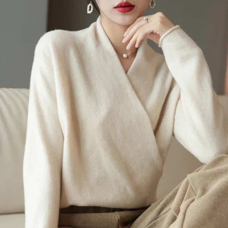 Women's V-Neck Knit Wrap Sweater with Ribbed Hem - Cozy & Stylish Knitwear