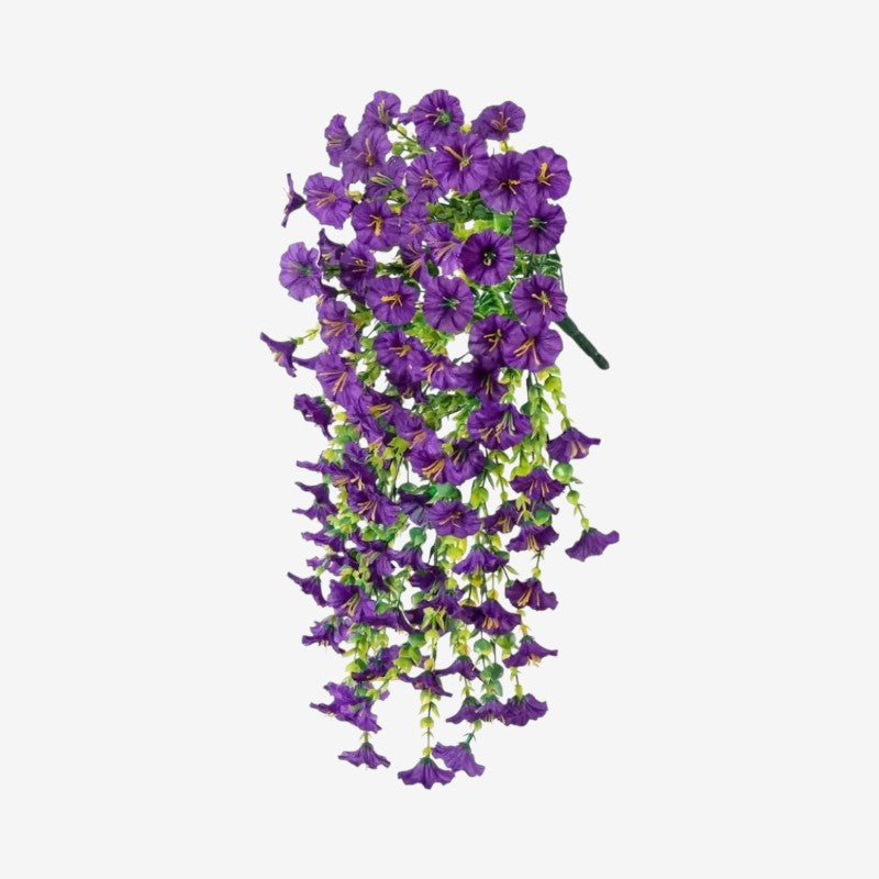 Enhanced Product Title: "Künstlicher Hängeblumenstrauß für Balkon & Garten – Langlebige Dekoration für Innen und Außen" 

This title includes relevant keywords while emphasizing the product's durability and versatility for both indoor and outdoor use, whi